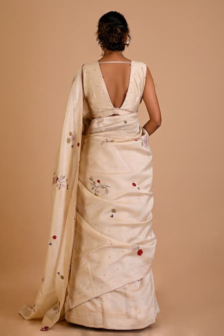 Mityan Hibiscus Hand Embroidered Saree With Blouse 