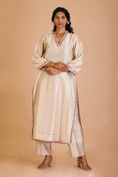 Mityan Ivy Floral Embroidered Tunic & Pant Set 