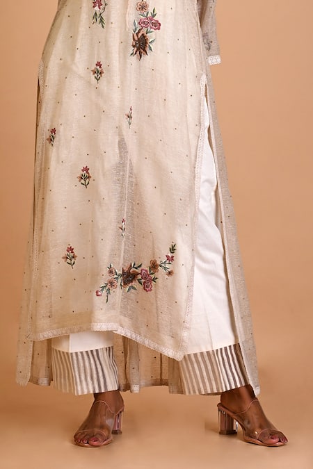Mityan_Ivory Jute Silk Embroidered Thread Round Myrtle Floral Tunic _Online_at_Aza_Fashions