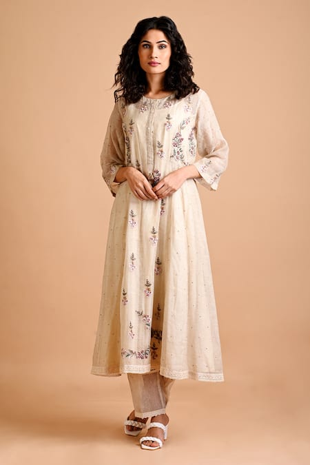 Mityan Ivory Jute Silk Embroidered Thread Round Rue Dori And Tunic With Inner 