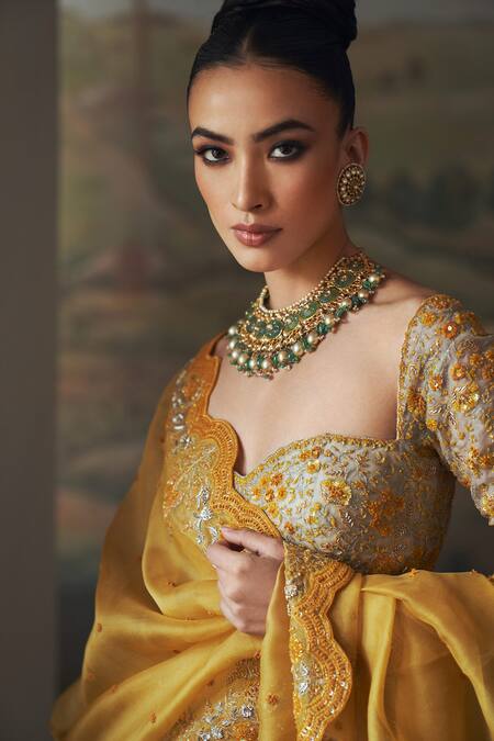 Shop Anushree Reddy Ivory Organza Sequins, Cut Work, Embroidery Daffodil Floral Bridal Lehenga Set Online at Aza Fashions Shop_Anushree Reddy_Ivory Organza Sequins, Cut Work, Embroidery Daffodil Floral Bridal Lehenga Set _Online_at_Aza_Fashions