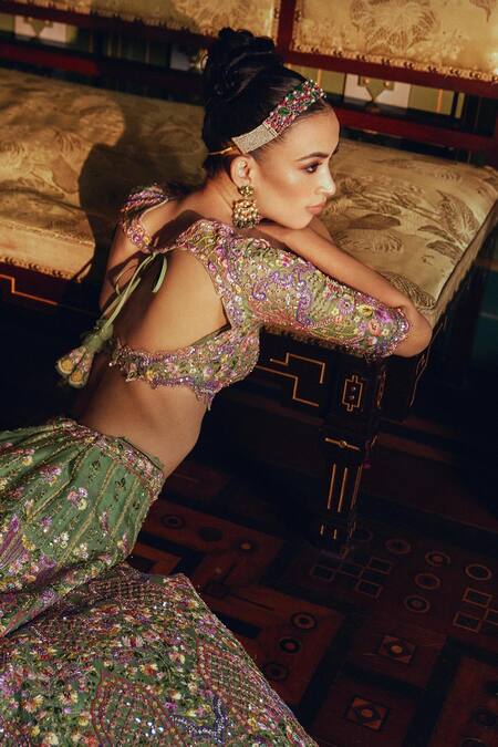 Shop Anushree Reddy Green Organza Embroidery Floral Sweetheart Neck Zinnia Lehenga With Blouse Online at Aza Fashions Shop_Anushree Reddy_Green Organza Embroidery Floral Sweetheart Neck Zinnia Lehenga With Blouse _Online_at_Aza_Fashions