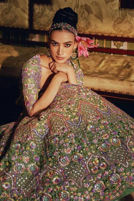Buy Anushree Reddy Green Organza Embroidery Floral Sweetheart Neck Zinnia Lehenga With Blouse Buy_Anushree Reddy_Green Organza Embroidery Floral Sweetheart Neck Zinnia Lehenga With Blouse
