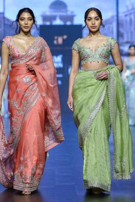 Anushree Reddy_Green Junoon Zardozi Border Embroidered Saree With Unstitched Blouse Piece _Online_at_Aza_Fashions