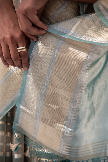 Buy_Sacred Weaves_Blue Tissue, Silk Zari Handwoven Saree With Unstitched Blouse Piece