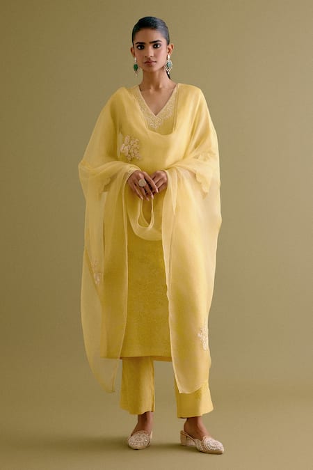 Devnaagri_Yellow , Chanderi, Organza Embroidery V-neck Thread Kurta Palazzo Set _at_Aza_Fashions