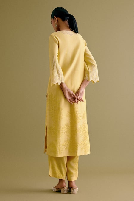 Devnaagri Thread Embroidered Kurta Palazzo Set 