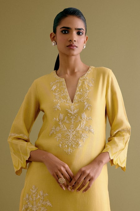 Buy Devnaagri Yellow , Chanderi, Organza Embroidery Split Dori Work Kurta Palazzo Set Online at Aza Fashions Buy_Devnaagri_Yellow , Chanderi, Organza Embroidery Split Dori Work Kurta Palazzo Set _Online_at_Aza_Fashions