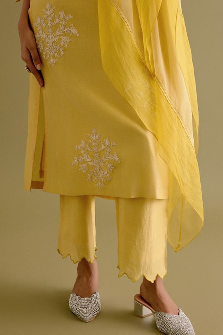 Buy Devnaagri Yellow , Chanderi, Organza Embroidery Split Dori Work Kurta Palazzo Set Buy_Devnaagri_Yellow , Chanderi, Organza Embroidery Split Dori Work Kurta Palazzo Set