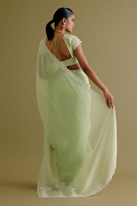 Devnaagri Dori Embroidered Saree With Blouse 