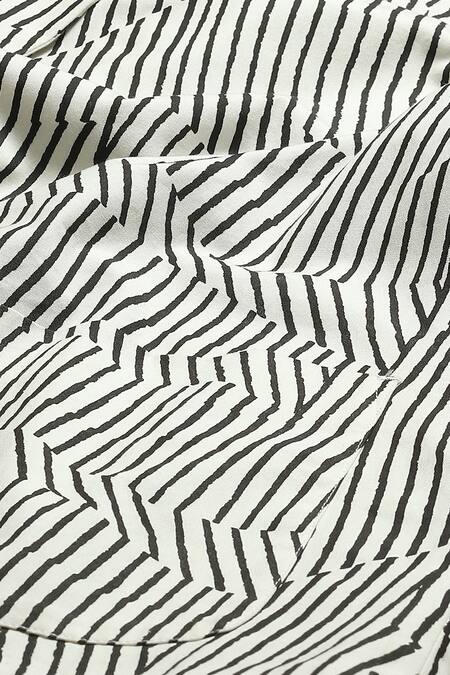 Shop_Abraham And Thakore_White Cotton Broken Pinstripe Motif Blazer _Online_at_Aza_Fashions