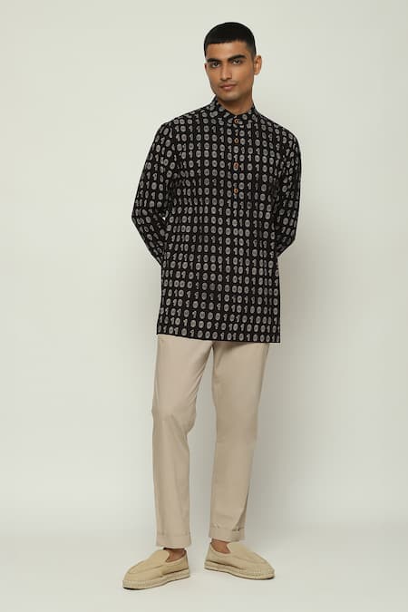 Abraham And Thakore Black Cotton Ajrakh Hand Block Print Kurta