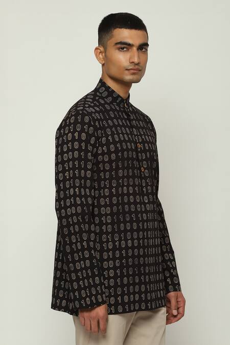 Buy Abraham And Thakore Black Cotton Ajrakh Hand Block Print Kurta Online at Aza Fashions Buy_Abraham And Thakore_Black Cotton Ajrakh Hand Block Print Kurta _Online_at_Aza_Fashions