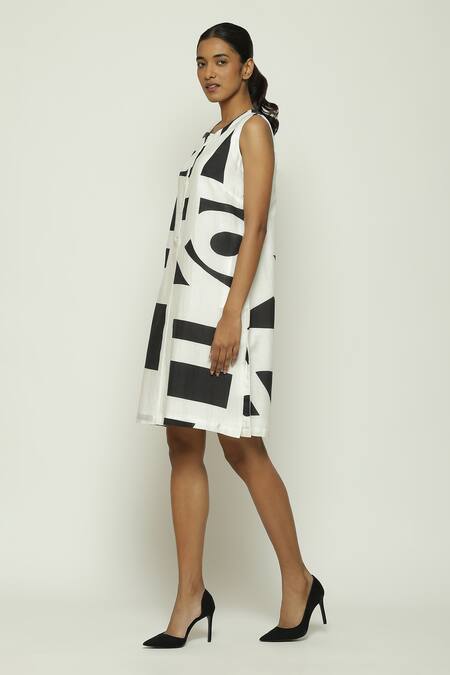 Abraham And Thakore_Black Silk, Cotton Round Neck Calligraphy Pattern Tunic Dress_Online_at_Aza_Fashions