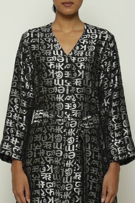 Shop Abraham And Thakore Black Chanderi Embroidery V-neck Calligraphy Cutwork Zari Dress With Belt Online at Aza Fashions Shop_Abraham And Thakore_Black Chanderi Embroidery V-neck Calligraphy Cutwork Zari Dress With Belt_Online_at_Aza_Fashions