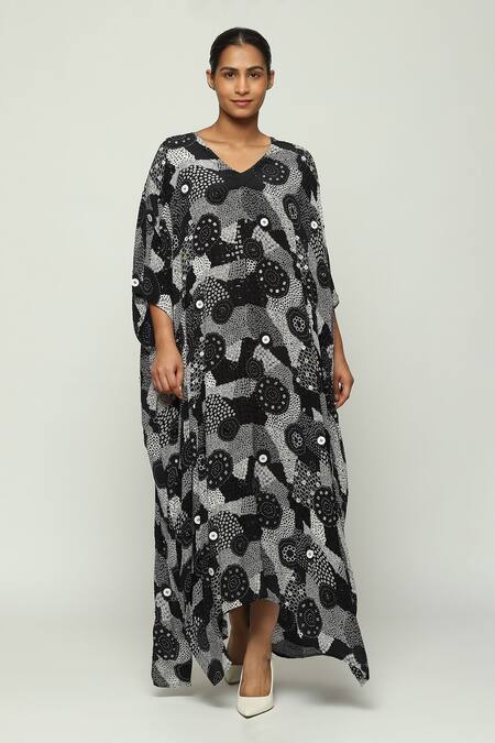 Abraham And Thakore Black Silk Sequins, Embroidery V-neck And Button Circlet Haze Work Kaftan