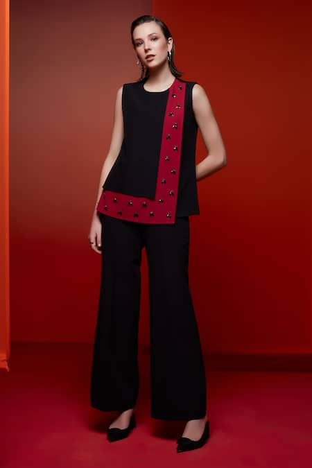 House of Zeniaa Rose Embroidered Top With Pant 