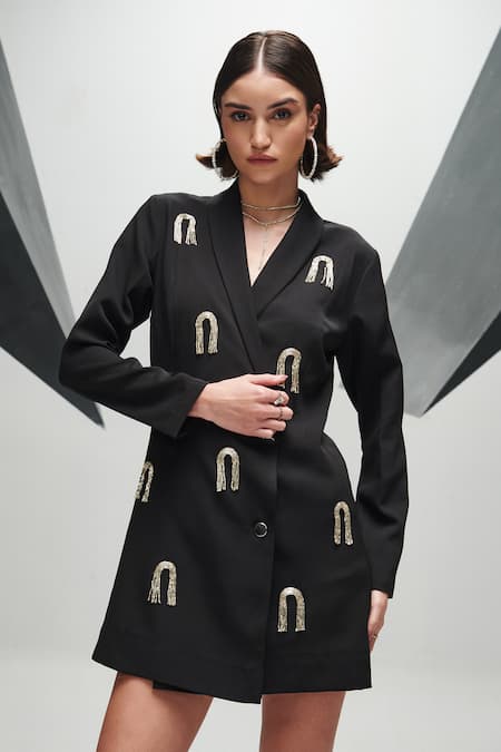 House Of Zeniaa Black Crepe Sequins Collared Brooklyn Buttoned Blazer Dress Online at Aza Fashions House Of Zeniaa_Black Crepe Sequins Collared Brooklyn Buttoned Blazer Dress_Online_at_Aza_Fashions