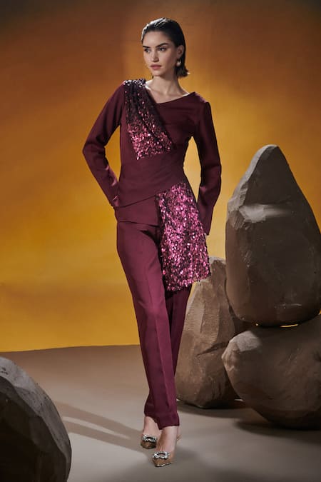 House of Zeniaa Wine Luxury Crepe V-neck Elis Sequin Top With Pant 