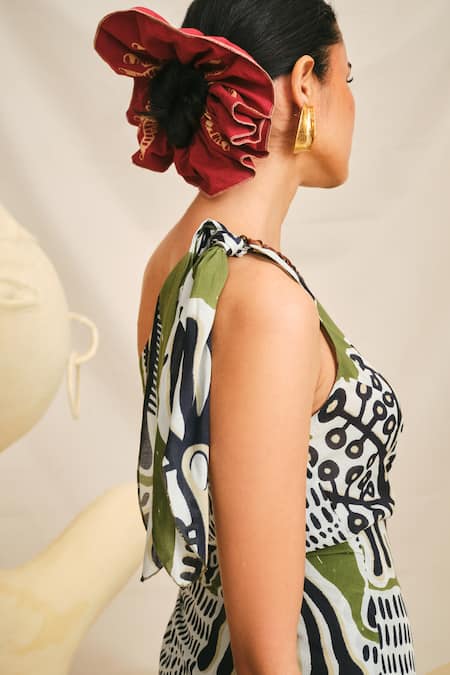 Buy Jodi Green Modal One Shoulder Sohrai Print Dress Online at Aza Fashions Buy_Jodi_Green Modal One Shoulder Sohrai Print Dress _Online_at_Aza_Fashions