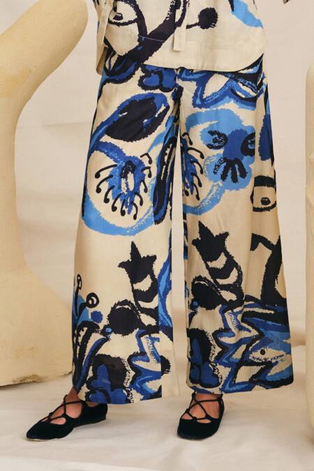 Jodi Blue Modal Tulika Stroke Hand Painted Trouser Online at Aza Fashions Jodi_Blue Modal Tulika Stroke Hand Painted Trouser _Online_at_Aza_Fashions