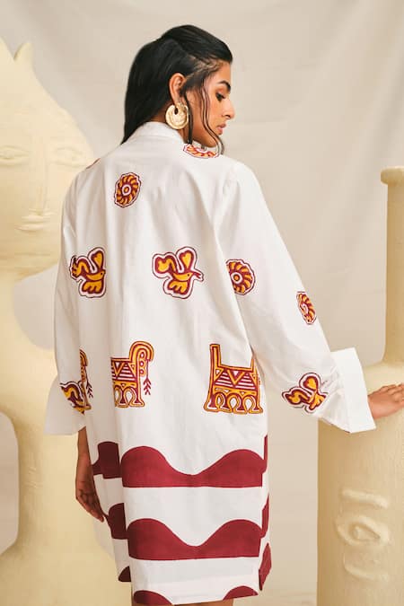 Shop Jodi White Poplin Mandarin Collar Chittara Geometric Printed Shirt Dress at Aza Fashions Shop_Jodi_White Poplin Mandarin Collar Chittara Geometric Printed Shirt Dress _at_Aza_Fashions