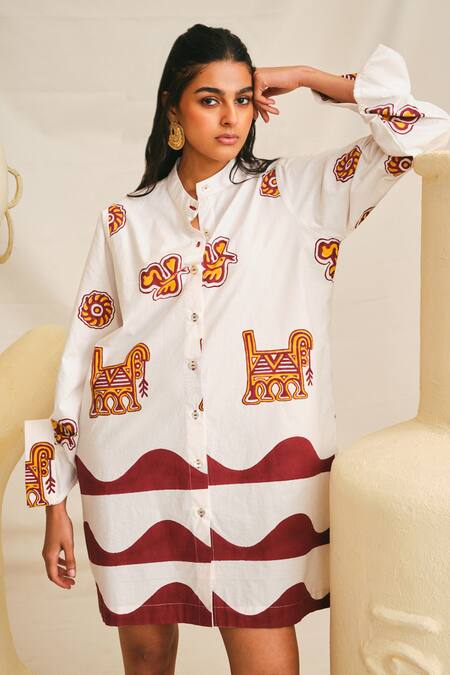 Jodi White Poplin Mandarin Collar Chittara Geometric Printed Shirt Dress Online at Aza Fashions Jodi_White Poplin Mandarin Collar Chittara Geometric Printed Shirt Dress _Online_at_Aza_Fashions