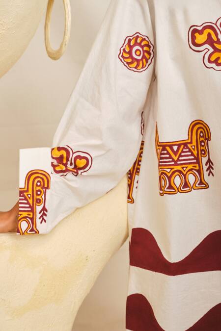 Shop Jodi White Poplin Mandarin Collar Chittara Geometric Printed Shirt Dress Online at Aza Fashions Shop_Jodi_White Poplin Mandarin Collar Chittara Geometric Printed Shirt Dress _Online_at_Aza_Fashions