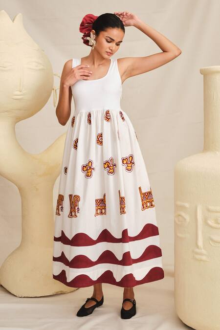 Shop Jodi White Poplin Round Neck Chittara Printed Dress Online at Aza Fashions Shop_Jodi_White Poplin Round Neck Chittara Printed Dress _Online_at_Aza_Fashions