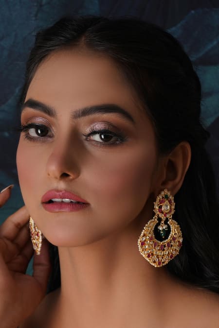 Ruby Raang Kundan Bloom Crest Earrings 