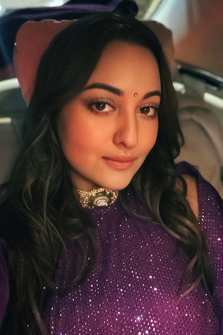 Shop Itrh Purple Net, Satin Crystals Halter Neck Embellished Border Cape And Skirt Set Online at Aza Fashions Shop_Itrh_Purple Net, Satin Crystals Halter Neck Embellished Border Cape And Skirt Set _Online_at_Aza_Fashions