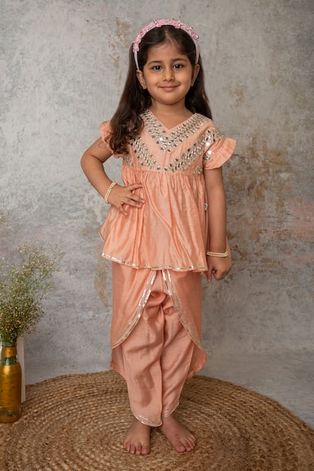 Mi Dulce An'ya Peach 100% Organic Cotton Embroidered Geometric Peplum Top With Dhoti Pant 