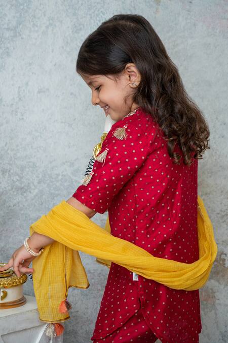 MI Dulce AN'YA Red Handloom , Chanderi, Tassels Embroidered Yoke Kurta Pant Set at Aza Fashions MI Dulce AN'YA_Red Handloom , Chanderi, Tassels Embroidered Yoke Kurta Pant Set _at_Aza_Fashions