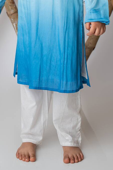 MI Dulce AN'YA Blue Handloom , Chanderi, Silk, Ombre Handwoven Kurta With Pant Online at Aza Fashions MI Dulce AN'YA_Blue Handloom , Chanderi, Silk, Ombre Handwoven Kurta With Pant _Online_at_Aza_Fashions