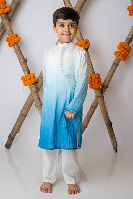 Buy MI Dulce AN'YA Blue Handloom , Chanderi, Silk, Ombre Handwoven Kurta With Pant Online at Aza Fashions Buy_MI Dulce AN'YA_Blue Handloom , Chanderi, Silk, Ombre Handwoven Kurta With Pant _Online_at_Aza_Fashions