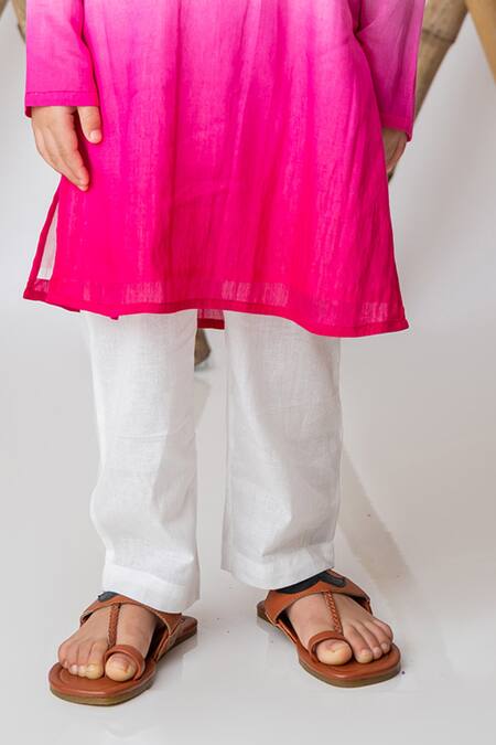 Buy_MI Dulce AN'YA_Fuchsia Handloom , Chanderi, Handwoven Ombre Kurta With Pant _Online_at_Aza_Fashions