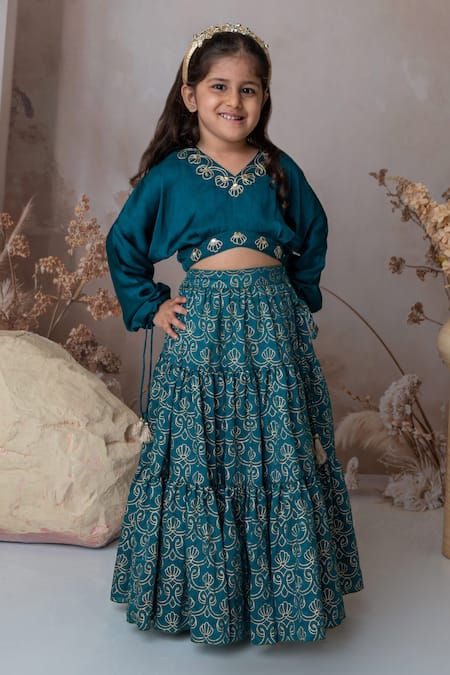 Mi Dulce An'ya Handprinted Leaf Motif Tiered Lehenga Set 