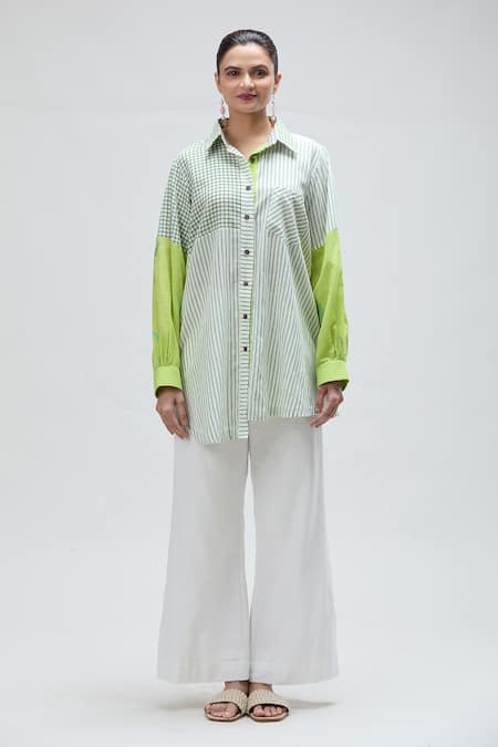 Ibai Green Handloom Cotton Collared Barbet Woven Shirt Online at Aza Fashions Ibai_Green Handloom Cotton Collared Barbet Woven Shirt _Online_at_Aza_Fashions