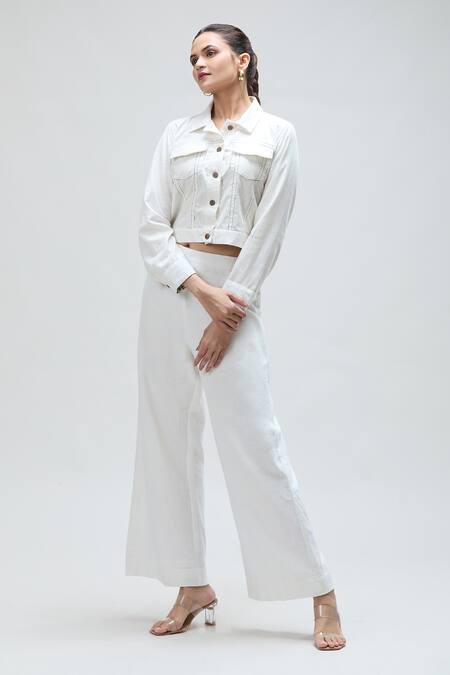 Ibai White Handloom Cotton Embroidery Collared Pelican Bomber Jacket Online at Aza Fashions Ibai_White Handloom Cotton Embroidery Collared Pelican Bomber Jacket _Online_at_Aza_Fashions