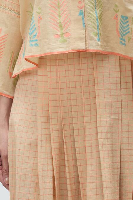 Ibai Peach Handloom Cotton Embroidery Love Bird Checkered Woven Long Skirt Online at Aza Fashions Ibai_Peach Handloom Cotton Embroidery Love Bird Checkered Woven Long Skirt _Online_at_Aza_Fashions