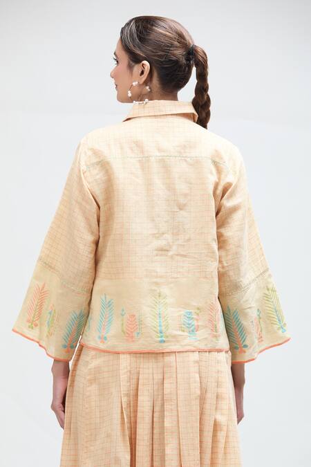 Ibai Peach Handloom Cotton Embroidery Collared Love Bird Checkered Print Shirt Online at Aza Fashions Ibai_Peach Handloom Cotton Embroidery Collared Love Bird Checkered Print Shirt _Online_at_Aza_Fashions