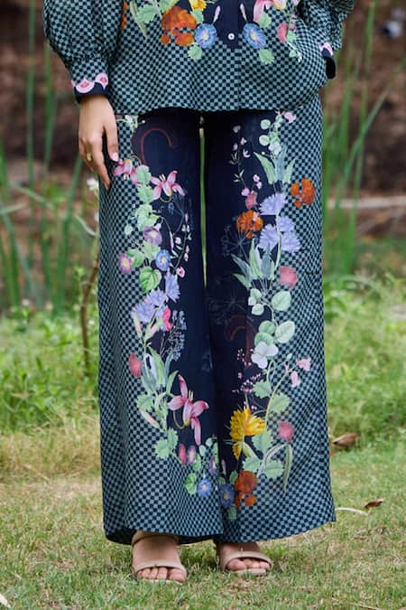 Buy Pozruh By Aiman Black Linen, Velvet Bali Floral Print Flared Pant Online at Aza Fashions Buy_Pozruh By Aiman_Black Linen, Velvet Bali Floral Print Flared Pant _Online_at_Aza_Fashions