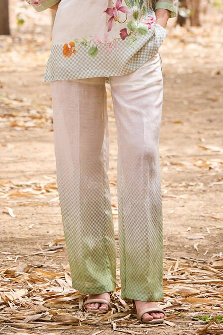 Pozruh By Aiman Off White Linen, Velvet Embroidery Round Neck Aruba Floral Print Front Pleat Top Online at Aza Fashions Pozruh By Aiman_Off White Linen, Velvet Embroidery Round Neck Aruba Floral Print Front Pleat Top _Online_at_Aza_Fashions