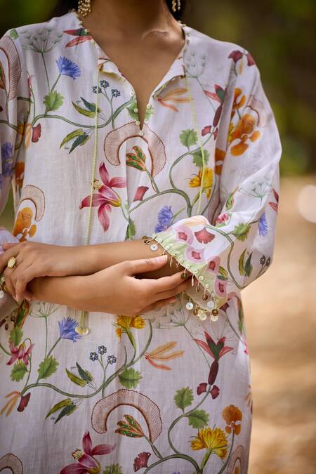 Shop_Pozruh By Aiman_Off White Hemp Embroidery, Beads Round Neck Lima Floral Print Straight Kaftan _Online_at_Aza_Fashions