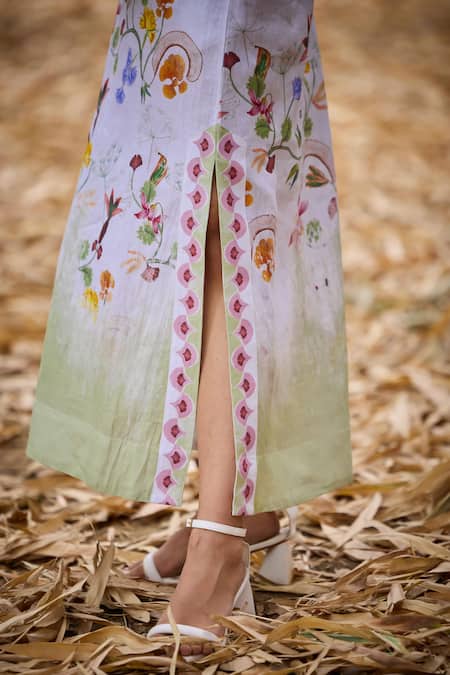 Pozruh By Aiman_Off White Hemp Embroidery, Beads Round Neck Lima Floral Print Straight Kaftan _at_Aza_Fashions