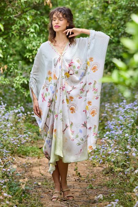 Pozruh By Aiman_Green Satin Embroidery V-neck Lagoon Checkered Floral Print Kaftan _Online_at_Aza_Fashions