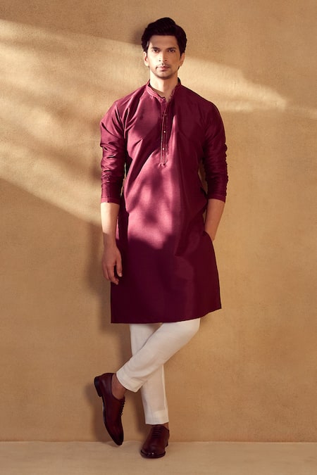 Aariyana Couture_Maroon Silk, Polyester Embroidery Animal Pattern Bundi Kurta Set _at_Aza_Fashions