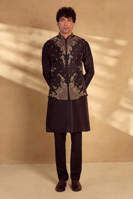 Aariyana Couture Black Silk, Polyester Embroidery, Mirrors Floral Bundi Kurta Set at Aza Fashions Aariyana Couture_Black Silk, Polyester Embroidery, Mirrors Floral Bundi Kurta Set _at_Aza_Fashions
