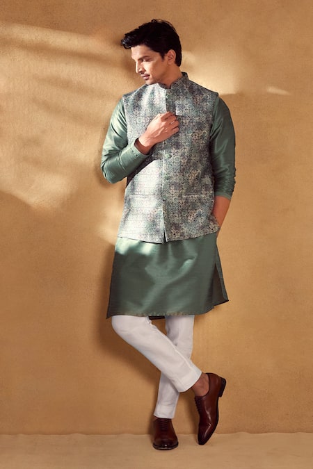 Alaya Advani Green Bundi And Kurta Silk Printed Geometric Bandi With Set 