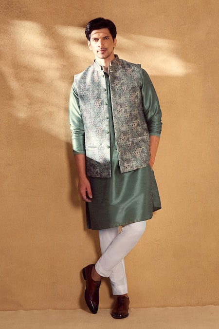 Buy Aariyana Couture Green Silk, Polyester Geometric Print Bandi Kurta Set Buy_Aariyana Couture_Green Silk, Polyester Geometric Print Bandi Kurta Set